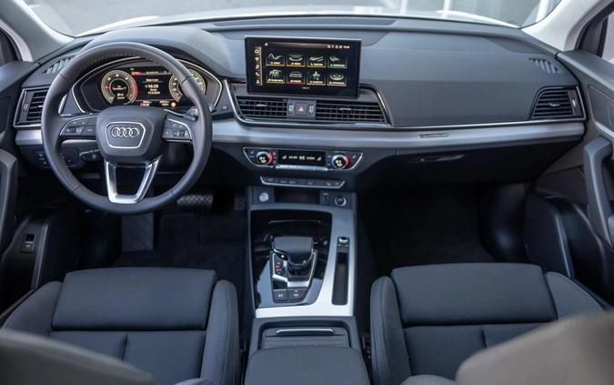 Audi Q5 cena 244900 przebieg: 2860, rok produkcji 2023 z Chmielnik małe 466